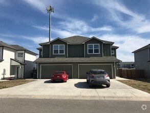 Building Photo - 1788 Tristan Trl