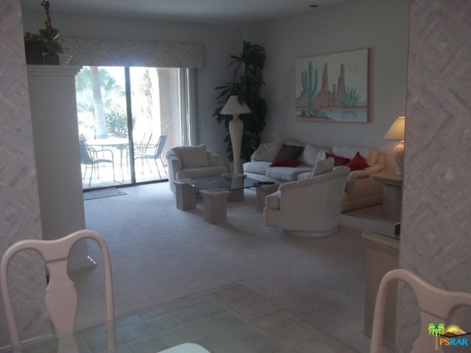 Primary Photo - 28817 Isleta Ct