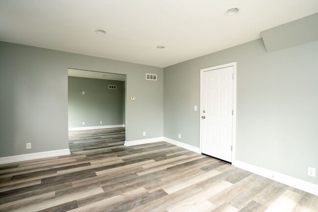 Building Photo - All Utilities Included!!  Freshly Remodele...