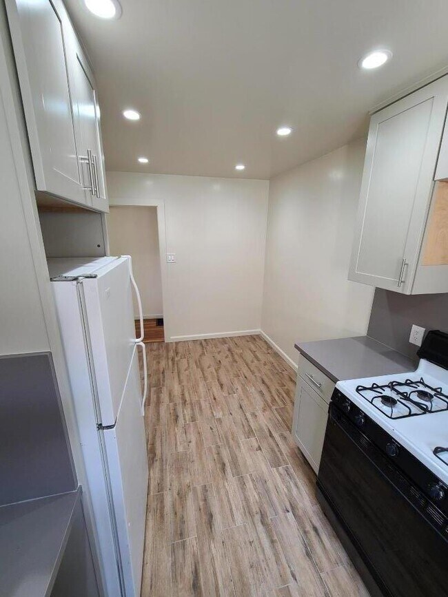 Foto del edificio - 1238 El Camino Real