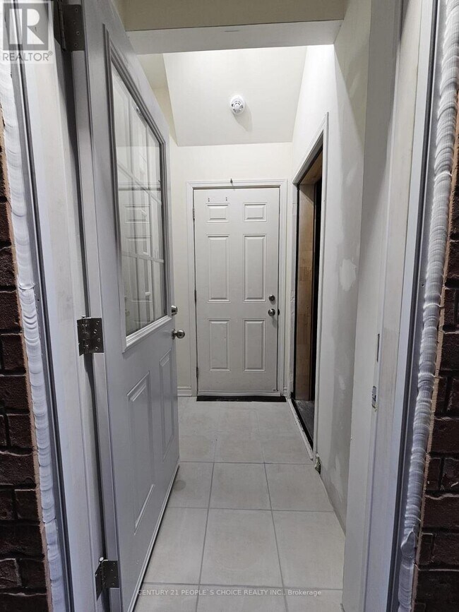 Photo du bâtiment - 426 Grey Lndg