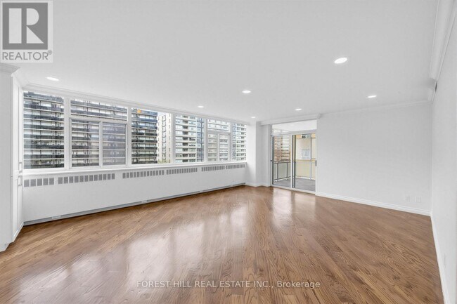Photo du bâtiment - 561 Avenue Rd