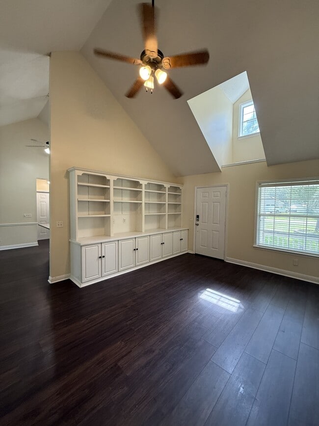 Building Photo - 23 Telfair Dr