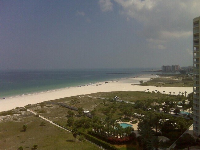 Foto del edificio - 1230 Gulf Blvd