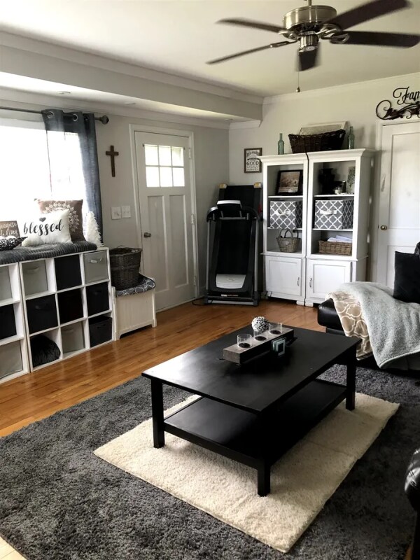 Foto del edificio - 3100 Carman Rd