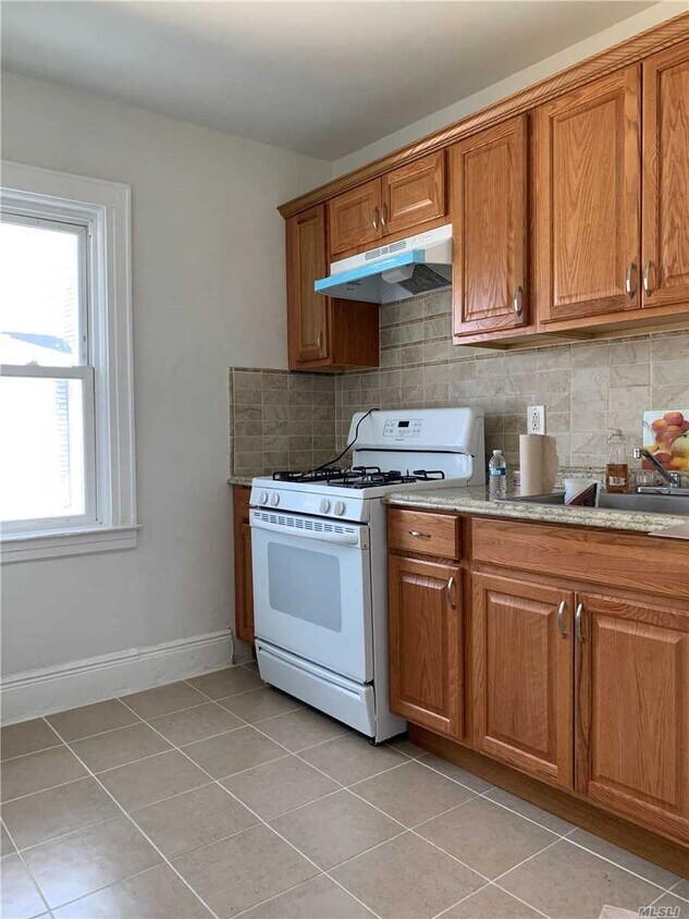 Foto principal - 161-23 120th Ave