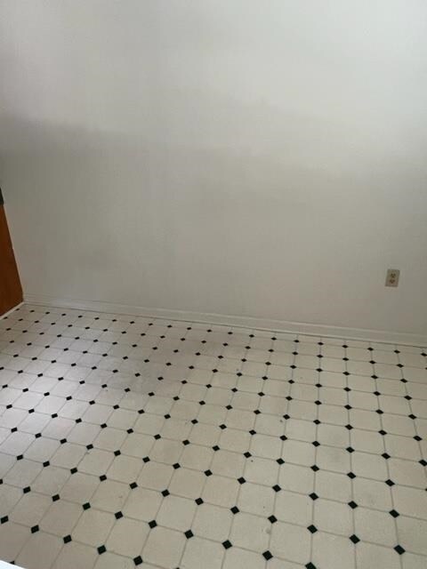 Foto del edificio - 4325 Country Club Rd