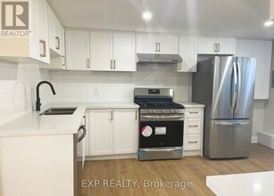 Building Photo - 533 Carman Ct