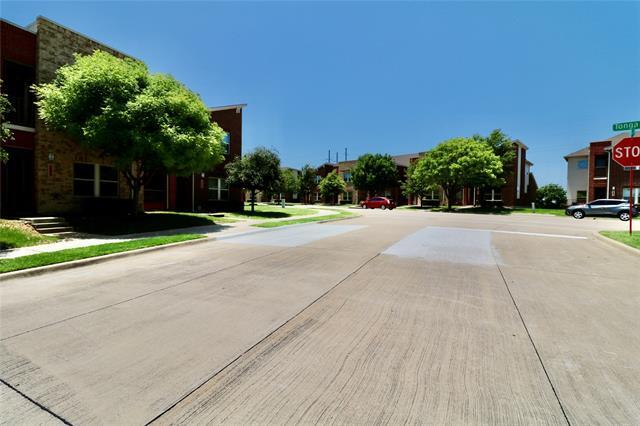 Foto del edificio - 1524 Sphinx St