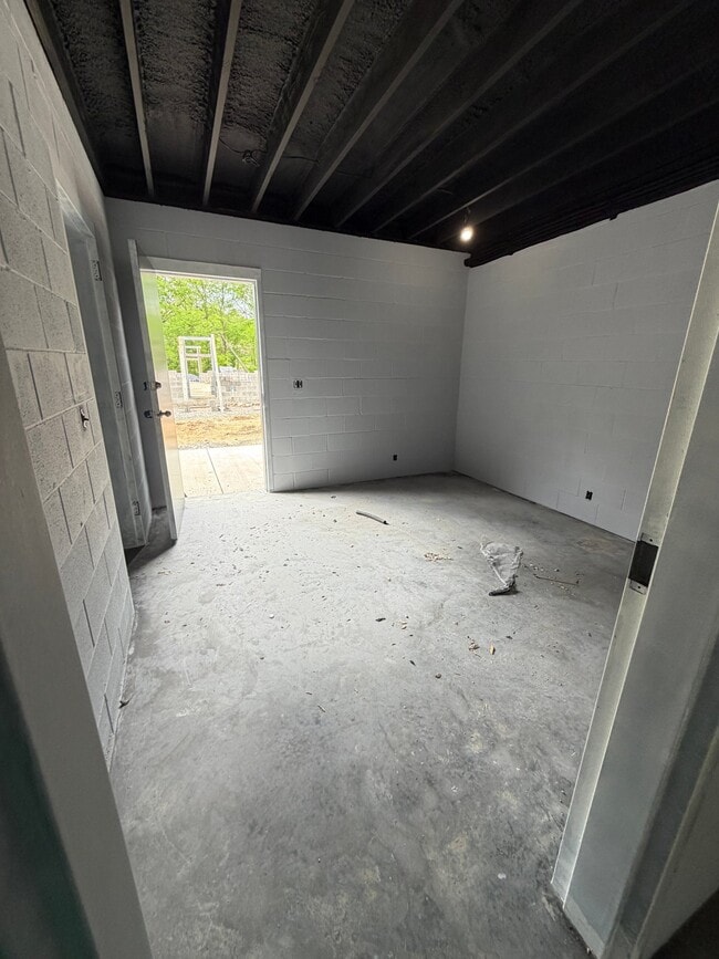 Building Photo - 218 Wright Ave