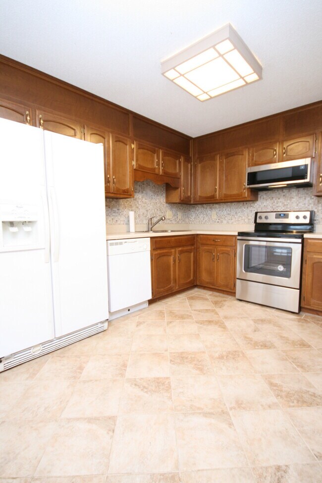 Foto del edificio - 15125 Balsam Dr SE
