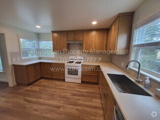 Building Photo - 1348 Skillman Ln