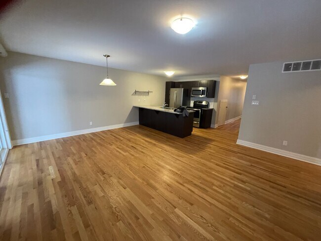 Building Photo - 54 Sweetnam Dr