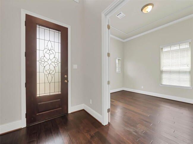Foto del edificio - 13214 Pkwy Meadows Dr