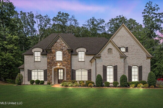 Building Photo - Beautiful home in Olive Branch, Centerhill...