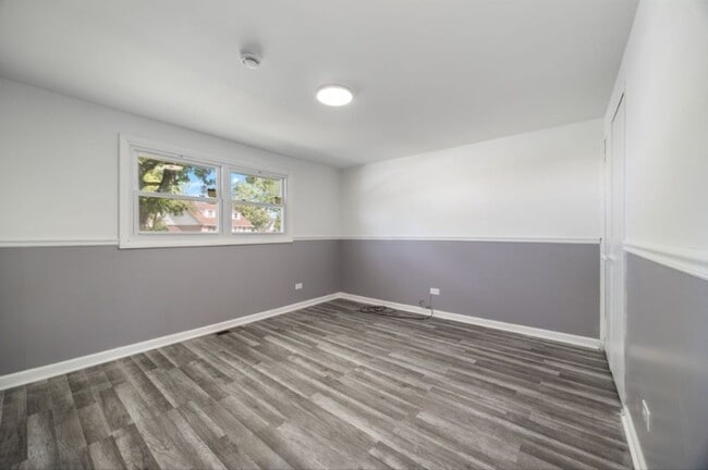 Foto del edificio - 162 Frederick Dr