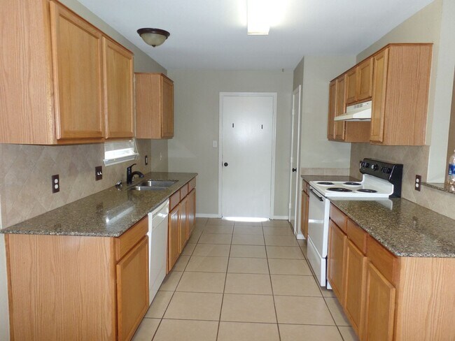 Building Photo - Bridle Ridge Subdivision!