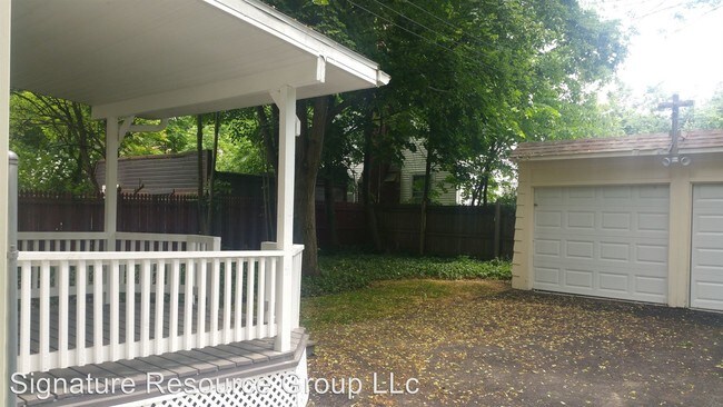 Building Photo - 3 br, 2 bath House - 3358 Euclid Hts Blvd