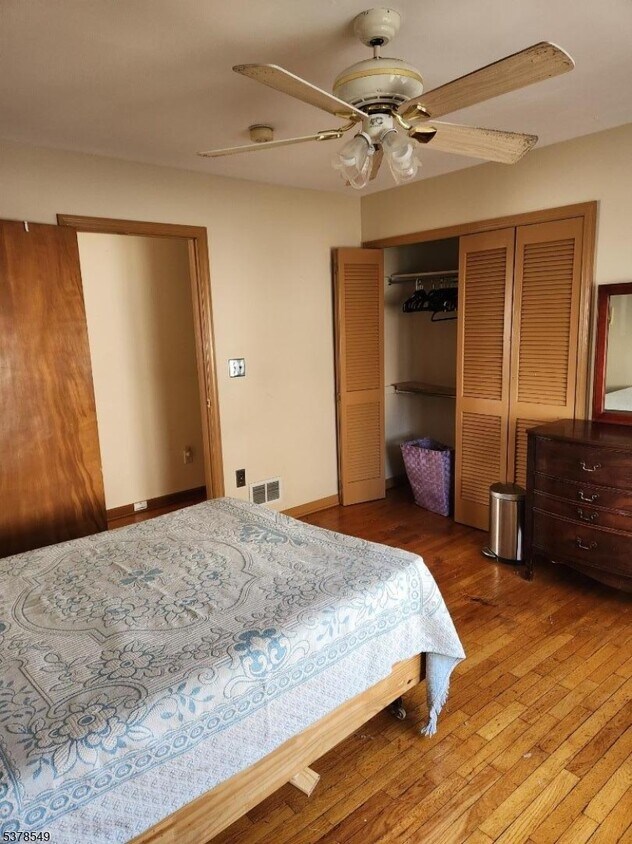 Foto principal - 17 Maple St