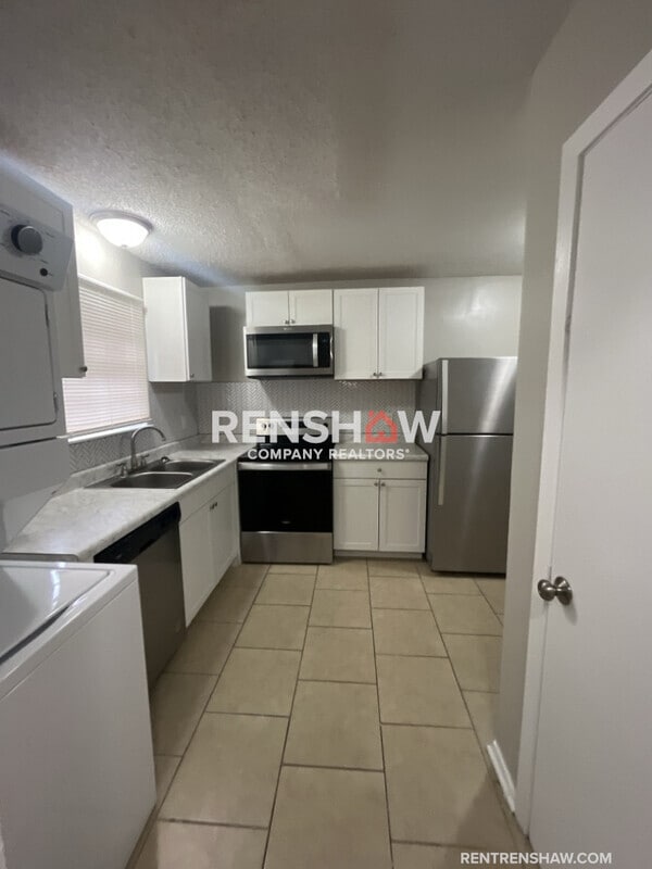 Photo - 3657 Chateau Rhodes Cir Townhome