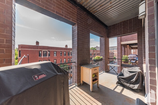 Foto del edificio - 2901 N Halsted St