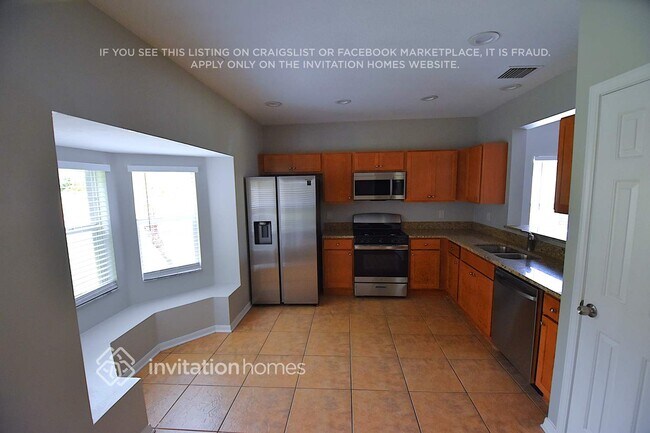 Building Photo - 6649 Cambridge Park Dr