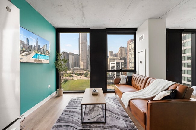 Building Photo - 234 W Polk St