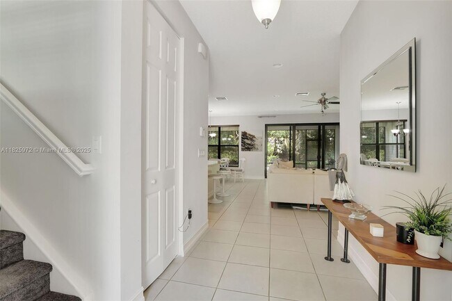 Foto del edificio - 13679 Moss Agate Ave