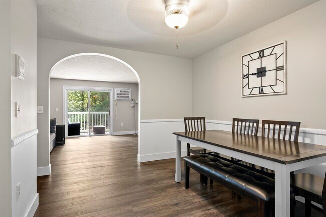 Foto del edificio - 1 Timberwood Dr