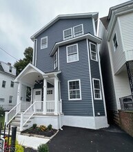 Building Photo - 163 N 9th St