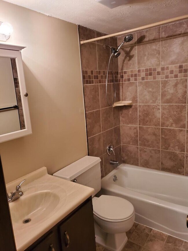 Foto del edificio - 4501 Madison Ave