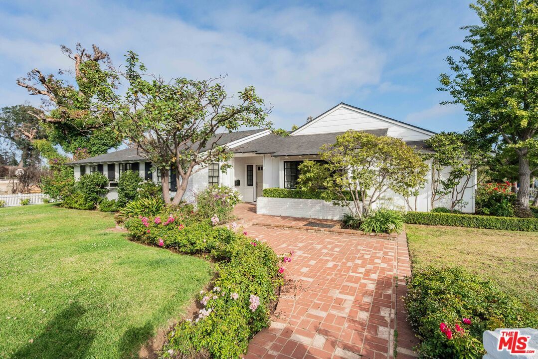 Foto principal - 548 Alma Real Dr