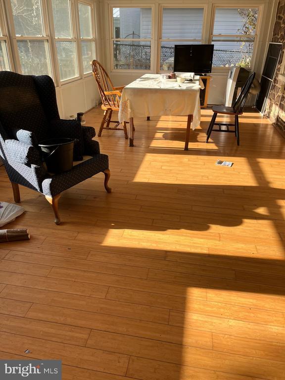 Foto del edificio - 16 Philadelphia Ave