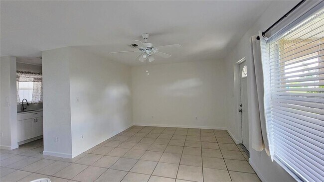 Building Photo - 6417 Flintlock St