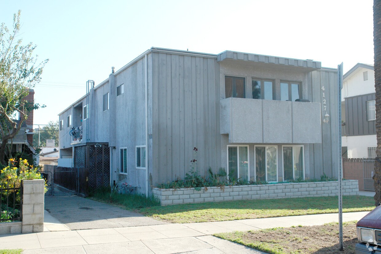 Building Photo - 4127 Edenhurst Ave