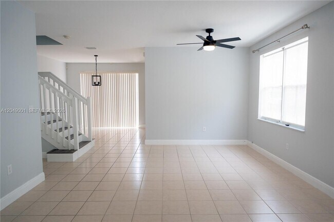 Foto del edificio - 12164 SW 124th Ct
