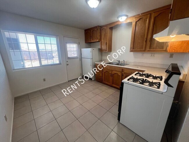 Foto del edificio - 28188 Apache Ave