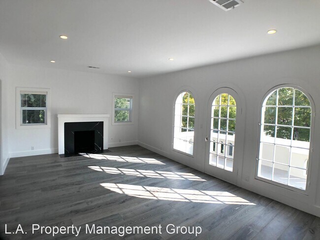Foto del edificio - 807 N Croft Ave
