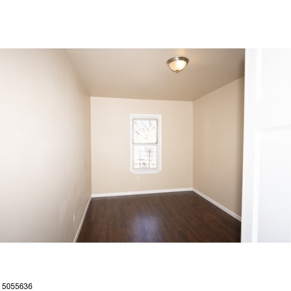 Building Photo - 54 3rd St