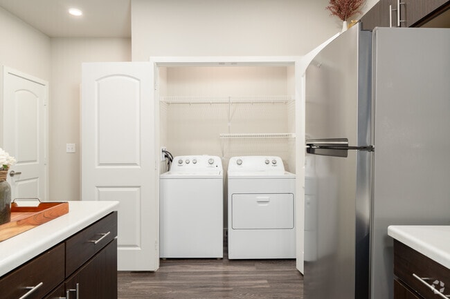 2BR, 2BA - 1,071SF - Laundry - Aventura at Wentzville