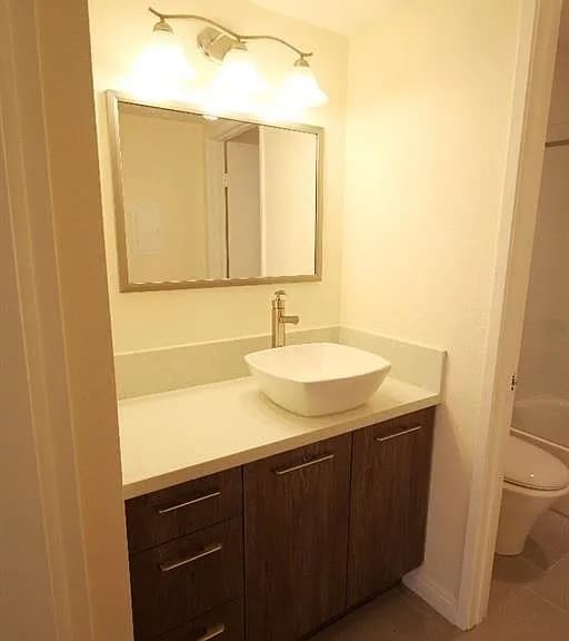 Foto del edificio - 23617 Golden Springs Dr