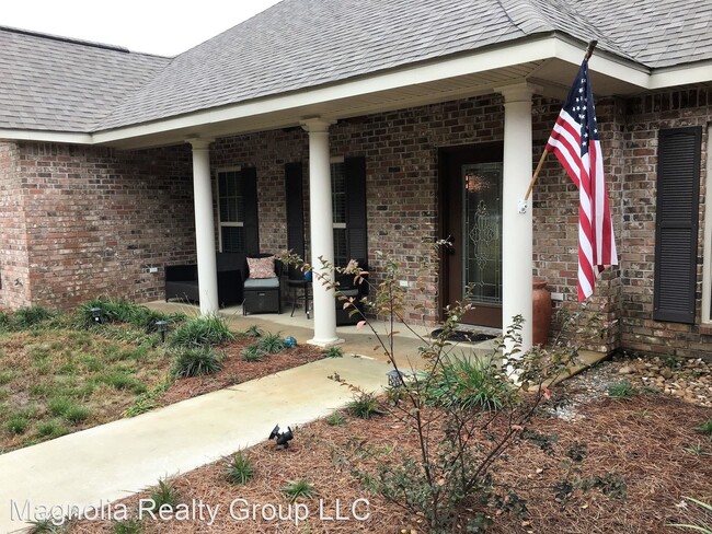 Building Photo - 3 br, 2 bath House - 3406 Tank Trail Road