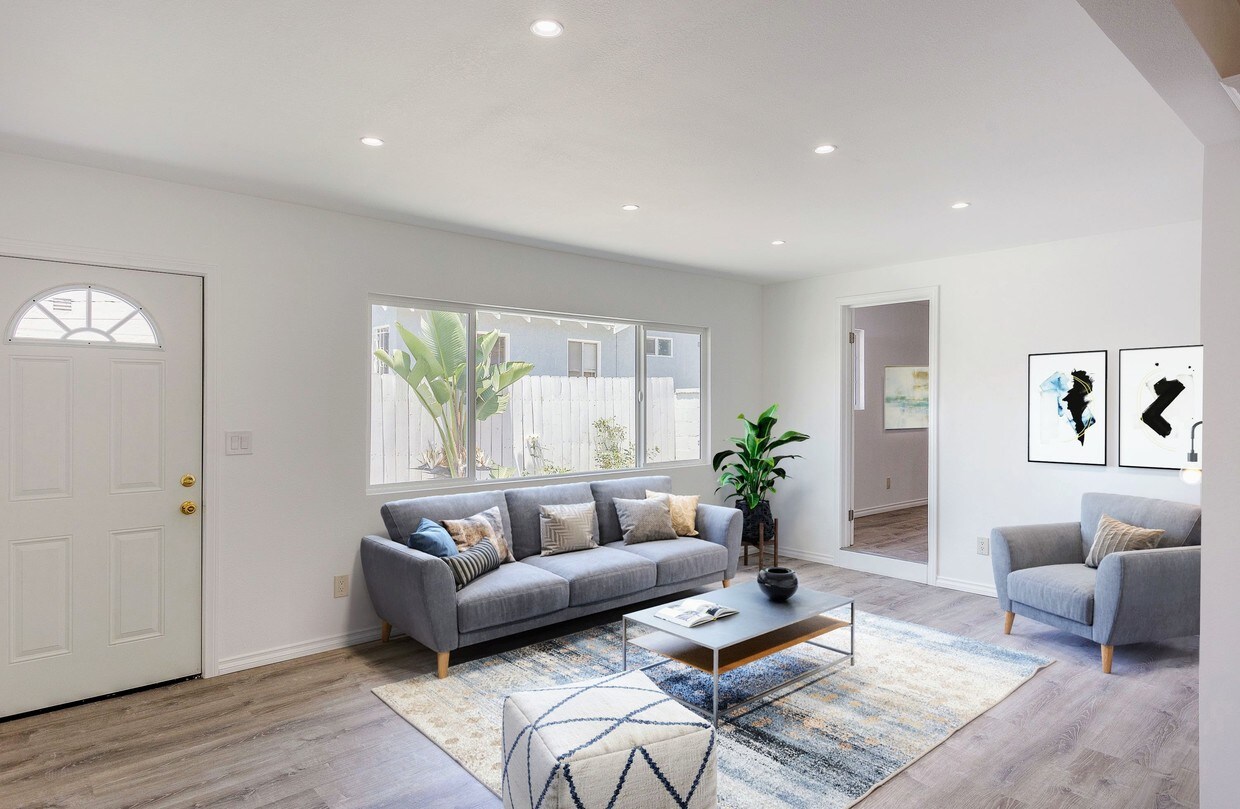 Foto principal - 942 E 65th St