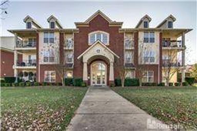 Foto del edificio - 3201 Aspen Grove Drive