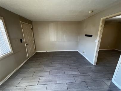 Foto del edificio - 4216 Flintlock Dr