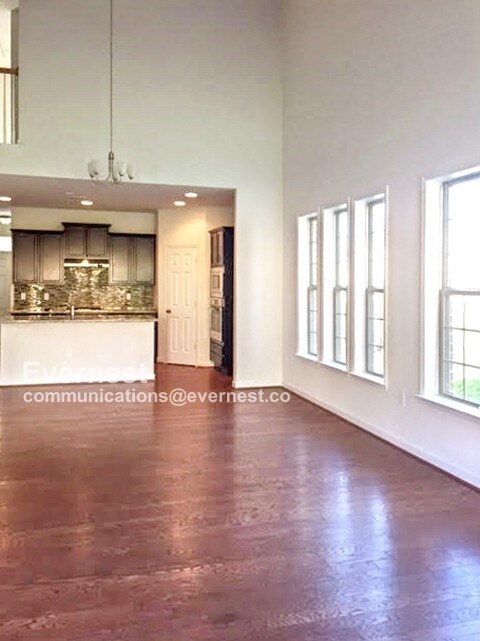 Foto del edificio - 600 Haven Mews Cir