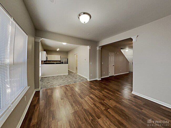 Foto del edificio - 7219 William Reynolds Dr