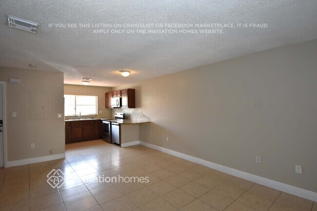 Foto del edificio - 12621 NW 11th Ln