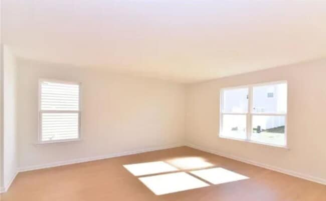 Foto del edificio - Available Now!!!