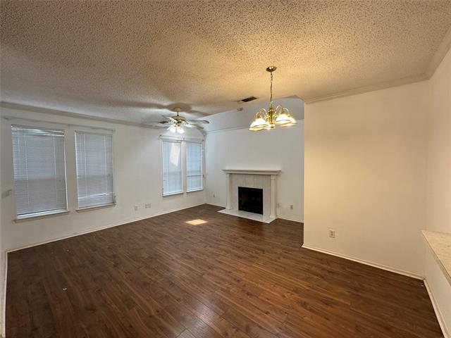 Foto del edificio - 2507 Pinegrove Cir